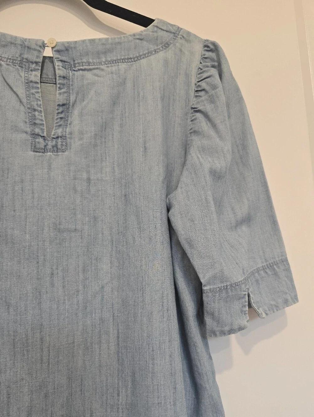 Loft Chambray Light Wash Blue Women’s Denim-Style Top
